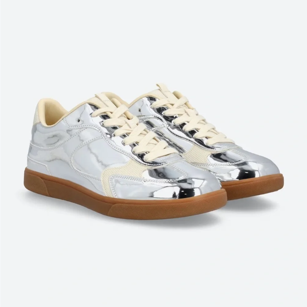 Blowfish Malibu Silver and Cream Sneakers, Size 7.5 - Picture 2 of 5